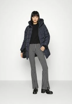 ONLY shop -ONLY shop 049fe92c750d4f03a2ad90fe705a1262