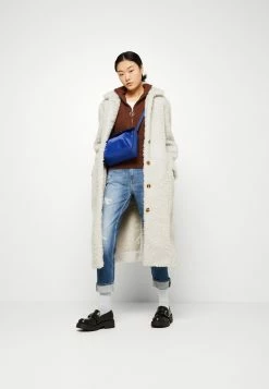 SAMSØE SAMSØE Eloise Coat- Winterjas - Oyster Mushroom -ONLY shop 161ddda0e7bd4a9782bfb6372820217e