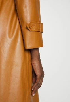 TWINSET Coated Coat - Mantel - Leather Brown -ONLY shop 1662d6a9345e41b799028a695725f961