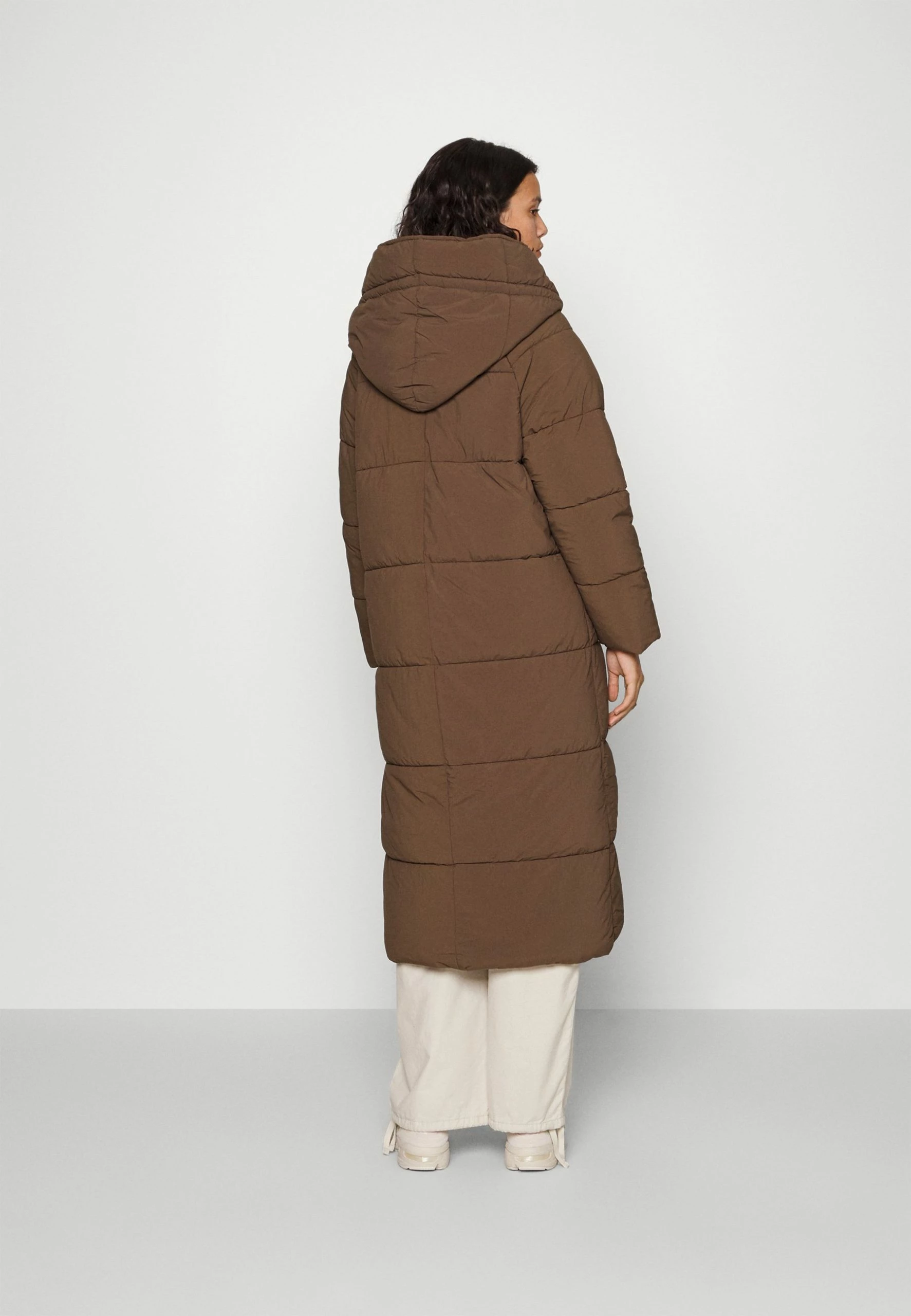 ONLY Onlhailey Puffer Coat - Winterjas - Brown 5 ONLY Onlhailey Puffer Coat - Winterjas - Brown - Afbeelding 3