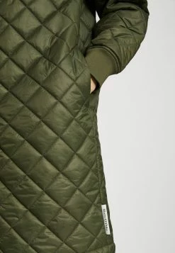 Marc O'Polo Coat Quilted Collar Cuffs Patched Pocket Zipper - Bomberjacks - Wild Olive -ONLY shop 303d147a4f09465393a208f26822399c