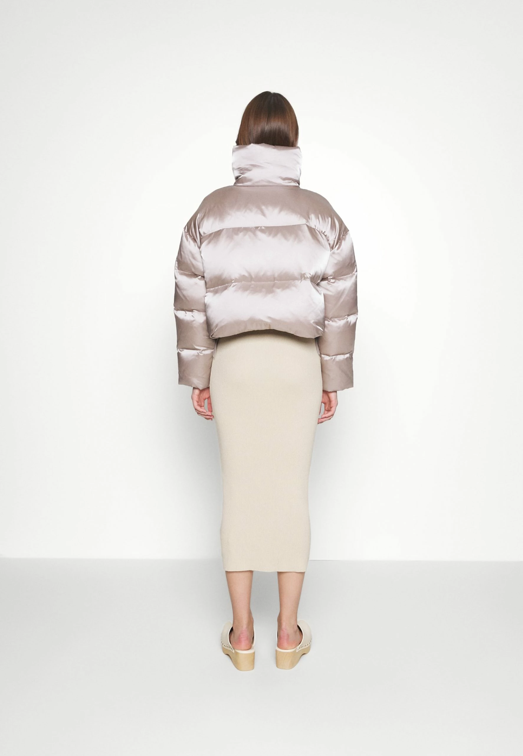 Calvin Klein Shine Puffer Down Coat - Gewatteerde Jas - City Taupe 5 Calvin Klein Shine Puffer Down Coat - Gewatteerde Jas - City Taupe - Afbeelding 3