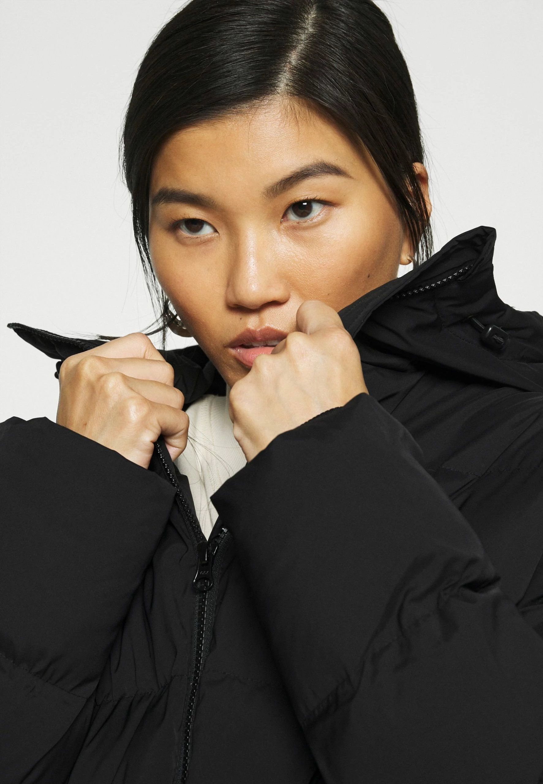 SAMSØE SAMSØE Sera Coat- Winterjas - Black 6 SAMSØE SAMSØE Sera Coat- Winterjas - Black - Afbeelding 4