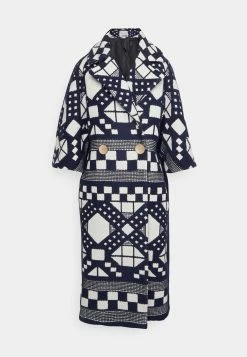 The Dudley Coat - Mantel - Navy/ White 14 The Dudley Coat - Mantel - Navy/ White -ONLY shop 3fd721c1e5d14e86b444020f52670ed8