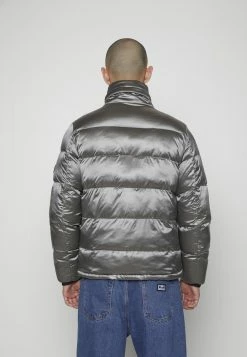 Antony Morato Coat Regular Fit In Shining With Eco Sorona Aura - Winterjas - Grey 13 Antony Morato Coat Regular Fit In Shining With Eco Sorona Aura - Winterjas - Grey -ONLY shop 437d026833f443ca920ecd3201ddf9ce