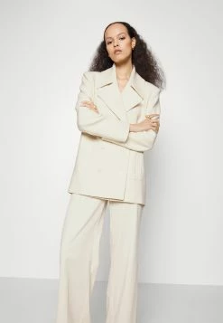Patrizia Pepe Coat - Halflange Jas - Coconut White -ONLY shop 448e2e7a0d5e4e719188b0d8e538f830