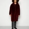 WEEKDAY Albin Coat Unisex - Winterjas - Deep Winered -ONLY shop 4788a0e58a484e0185db69c30e2e8be8
