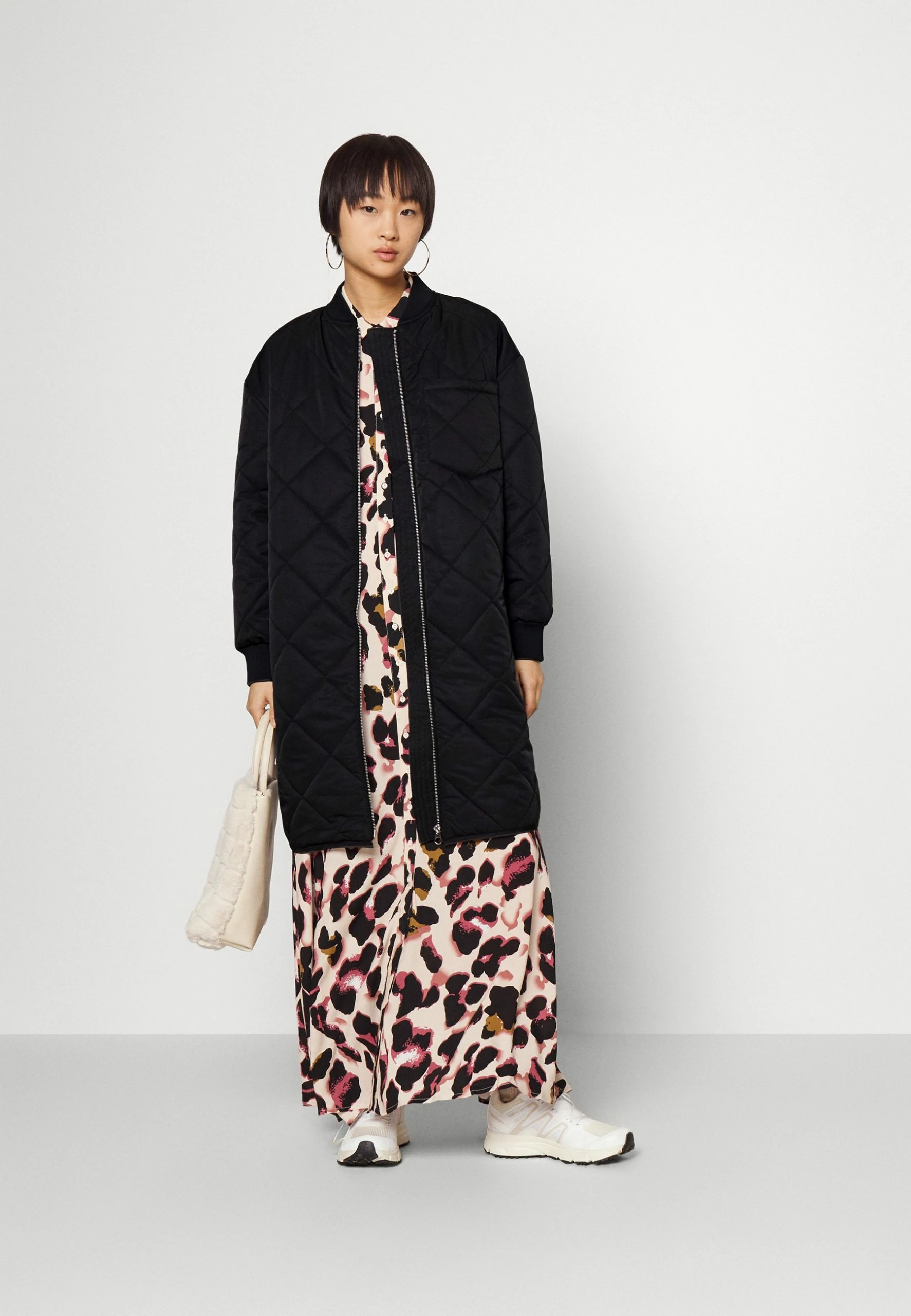 Vero Moda Petite Vmnatalie Coat - Mantel - Black 4 Vero Moda Petite Vmnatalie Coat - Mantel - Black - Afbeelding 2