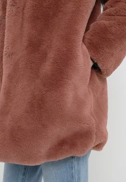 URBAN CLASSICS Ladies Hooded Teddy Coat - Winterjas - Darkrose -ONLY shop 5817e33698f6441cb9257f88bf3263cf