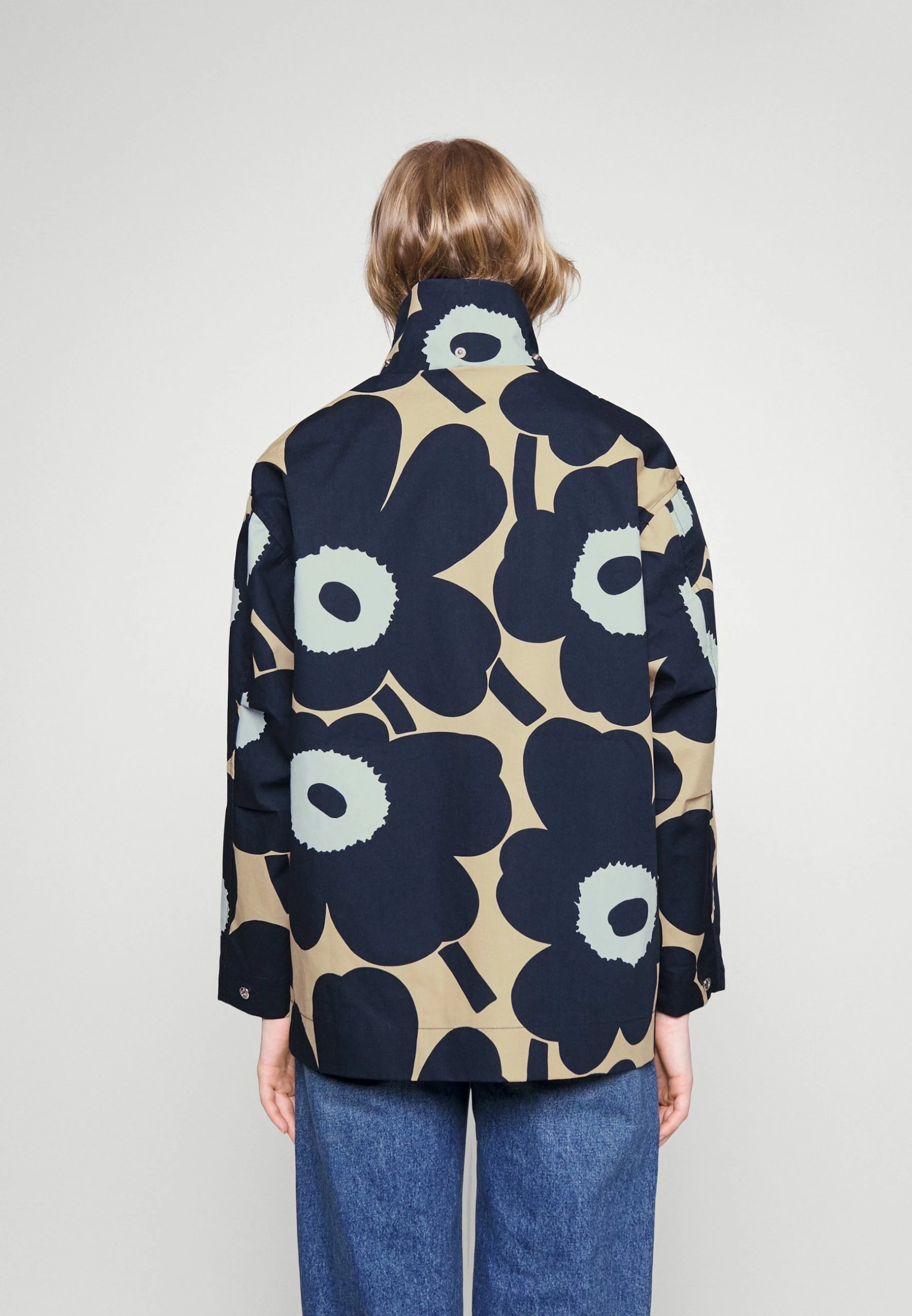 Marimekko Magna Unikko Coat - Parka - Dark Blue, Light Yellow 6 Marimekko Magna Unikko Coat - Parka - Dark Blue, Light Yellow - Afbeelding 4