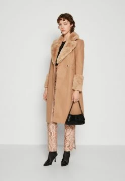 Forever New Jordie Cuff Coat - Mantel - Camel -ONLY shop 5eaefbaa6283489492effcbe7afbf65d