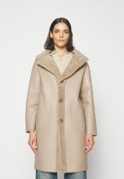 Roxanne Reversable Curly Shearling Coat - Mantel - Sand Silky 14 Roxanne Reversable Curly Shearling Coat - Mantel - Sand Silky -ONLY shop 65f2a3fe04e34761b0844124a04b652e