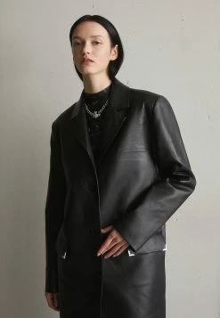 Han Kjøbenhavn Coat - Mantel - Black 12 Han Kjøbenhavn Coat - Mantel - Black -ONLY shop 6750076b46654a48ba4ffcba97c899a5