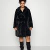 Vero Moda Curve Vmsuielly Long Faux Coat Plus Size - Mantel - Black -ONLY shop 6be49879b281474dab7c03f868b0bb11
