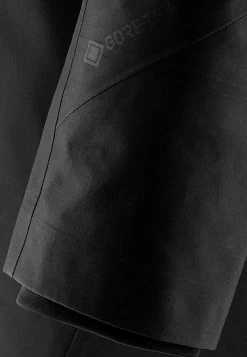 Race Gore Tex Coat - Regenjas - Black -ONLY shop 6d561a7a877146ac8a3b330d4a68156e