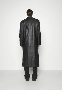 Long Coat Paneled - Mantel - Black 14 Long Coat Paneled - Mantel - Black -ONLY shop 859d7575871442809eaee7d249a81f20