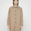 Les Deux Nathan Coat - Trenchcoat - Desert Taupe 2 Les Deux Nathan Coat - Trenchcoat - Desert Taupe -ONLY shop 89103cce3d1741678a5b035a9daea27d