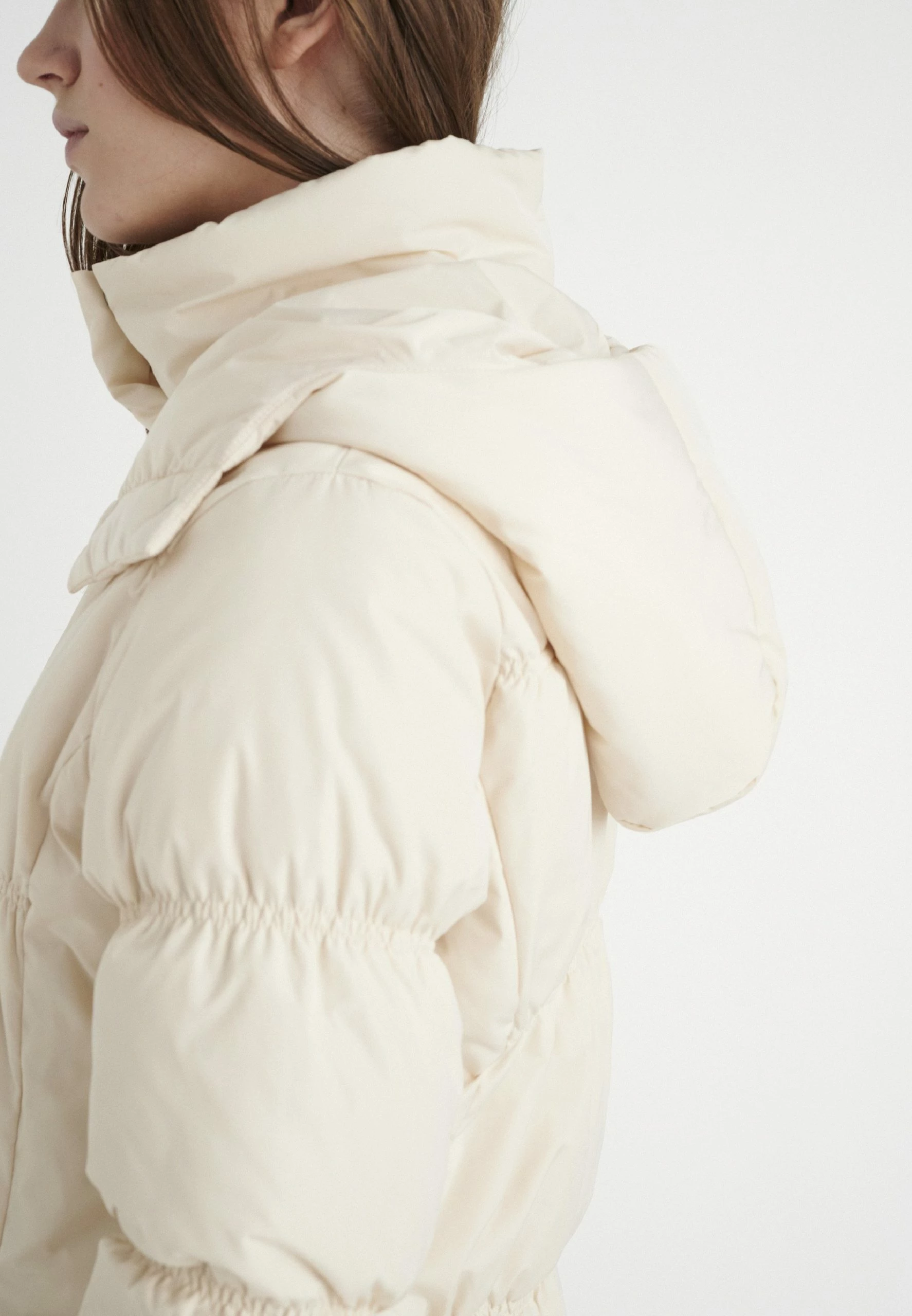 InWear Maikeiw Cups Coat - Donsjas - Eggshell 6 InWear Maikeiw Cups Coat - Donsjas - Eggshell - Afbeelding 4