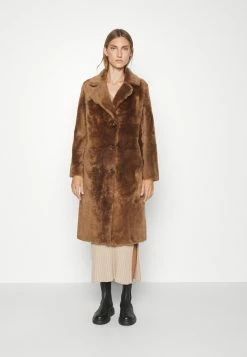 Rue Reversalble Coat - Mantel - Honey Silky 12 Rue Reversalble Coat - Mantel - Honey Silky -ONLY shop b9c83acce5e949f8964af276f46a1309