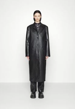 Han Kjøbenhavn Coat - Mantel - Black 13 Han Kjøbenhavn Coat - Mantel - Black -ONLY shop bd29d3f14434453bbb6e6c4e3f3d2bcf