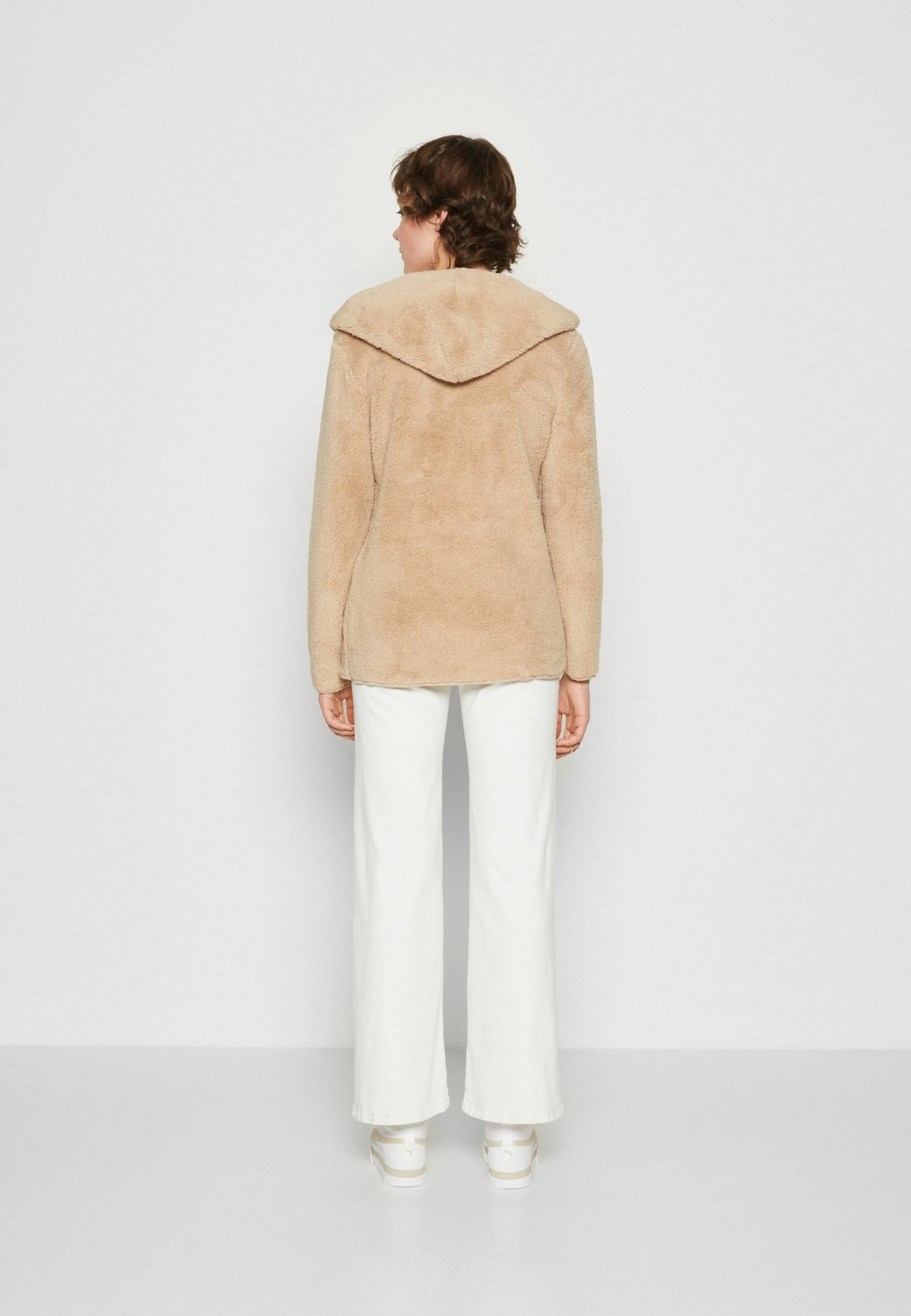 ONLY Onlcontact Hood Sherpa Coat - Lichte Jas - Humus 5 ONLY Onlcontact Hood Sherpa Coat - Lichte Jas - Humus - Afbeelding 3