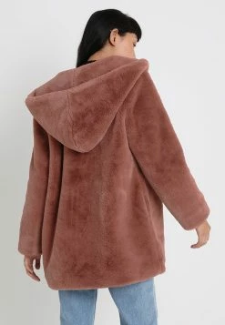 URBAN CLASSICS Ladies Hooded Teddy Coat - Winterjas - Darkrose -ONLY shop c8ea081776b94767a12040e47c504748
