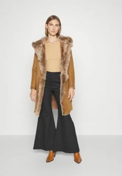 Rosemary Toscana Coat With Hood - Mantel - Honey Suede -ONLY shop cbc0863ab10946e999228e2dad83bbd5