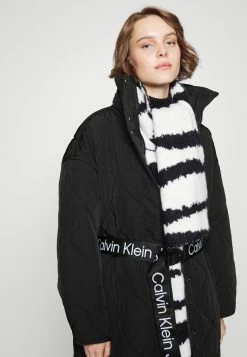Calvin Klein Jeans Belted Quilted Coat - Winterjas - Black -ONLY shop cc66028bea9648478d8d2f77f52a7c88
