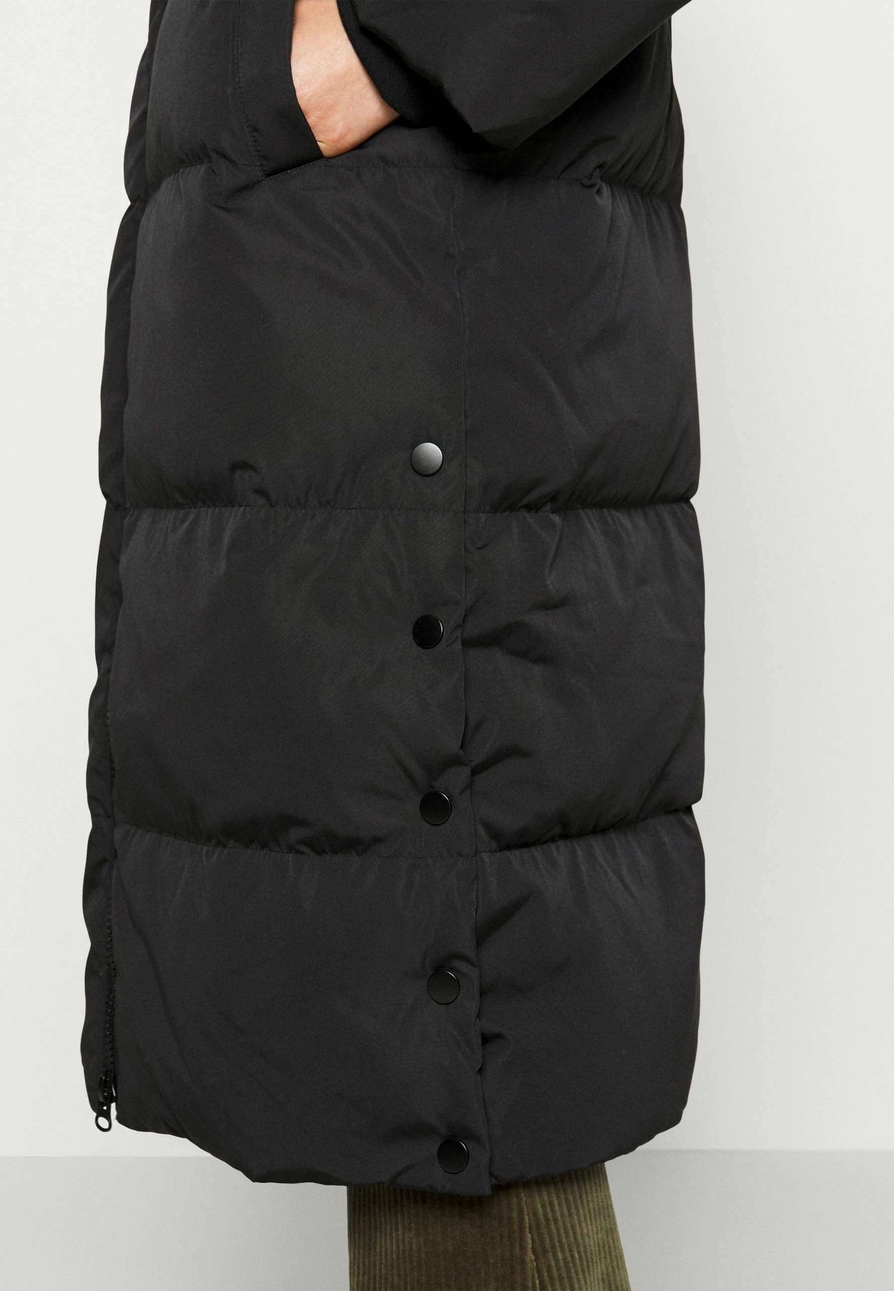 Yasirima Long Coat - Donsjas - Black 8 Yasirima Long Coat - Donsjas - Black - Afbeelding 6