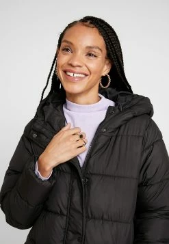 ONLY Onlcammie Long Quilted Coat - Winterjas - Black -ONLY shop e1df92f366a84720b95812ac20f1db1e