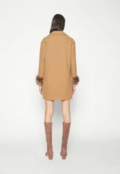 Maggi Car Coat Short With Cuffs - Halflange Jas - Honey/Camel 12 Maggi Car Coat Short With Cuffs - Halflange Jas - Honey/Camel -ONLY shop e4dbccf50ca0400789d42d20dcf9b821