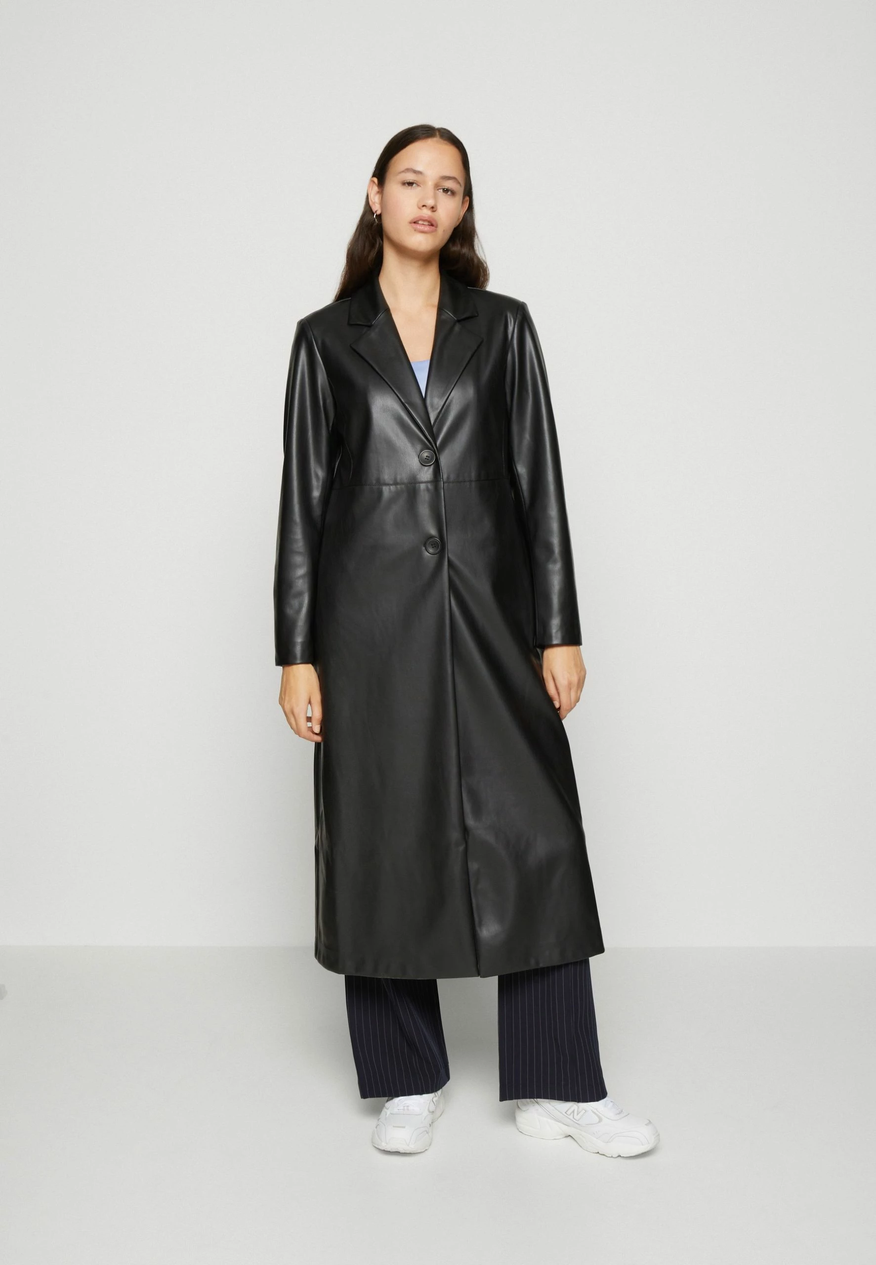 ONLY Onlsaramy Long Coat - Mantel - Black 3 ONLY Onlsaramy Long Coat - Mantel - Black