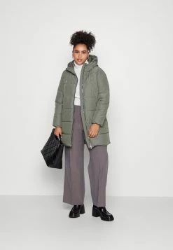 ONLY CARMAKOMA Cardolly Long Puffer Coat Cc Otw - Winterjas - Grape Leaf -ONLY shop f2631325fe814a7d9c5ce03e210b1aa8