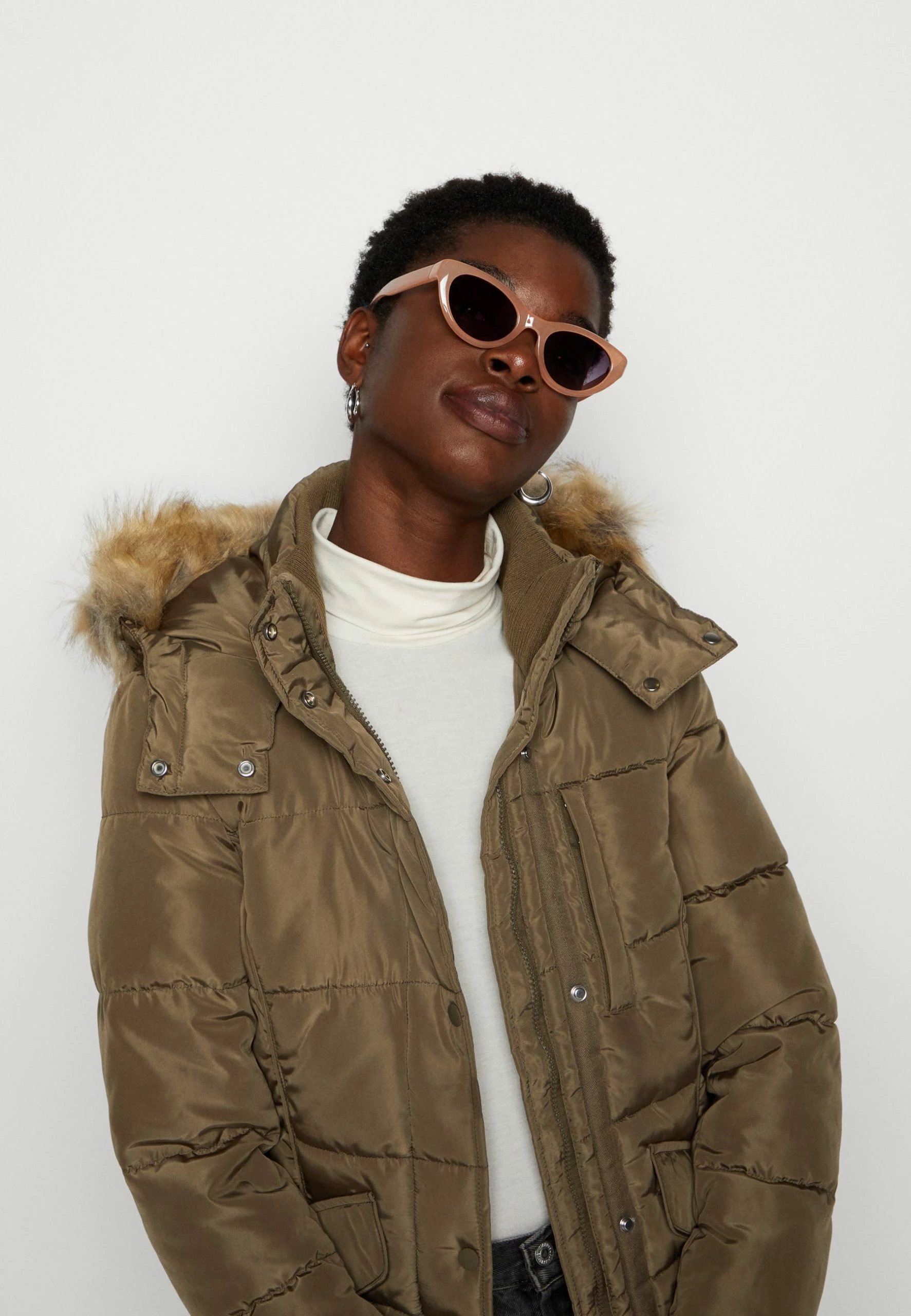 Tom Tailor Signature Puffer Coat - Winterjas - Tarmac Khaki 6 Tom Tailor Signature Puffer Coat - Winterjas - Tarmac Khaki - Afbeelding 4