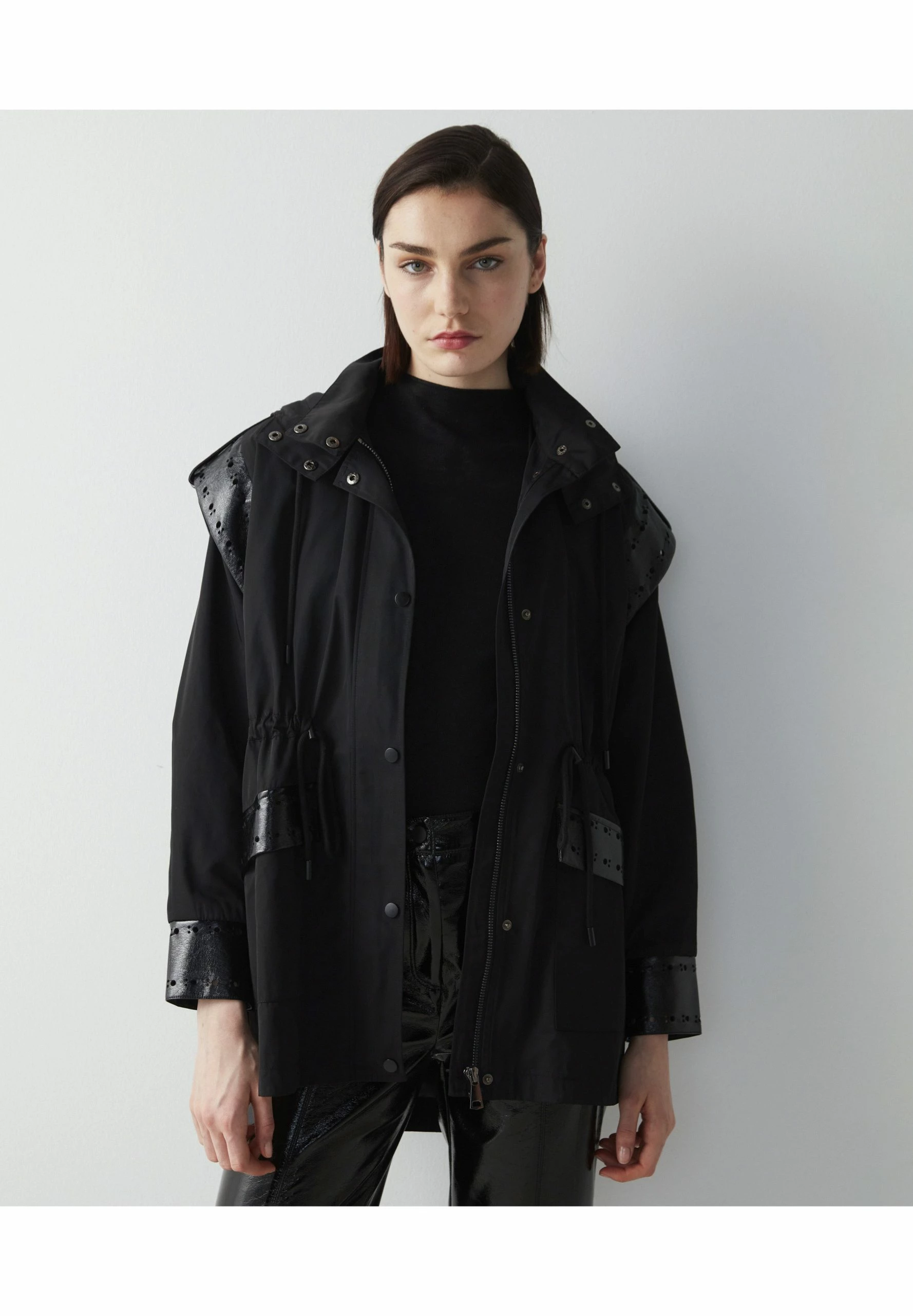 Ipekyol Regular Fit Patent Leather Mix Adjustable Waist Coat - Parka - Black 3 Ipekyol Regular Fit Patent Leather Mix Adjustable Waist Coat - Parka - Black