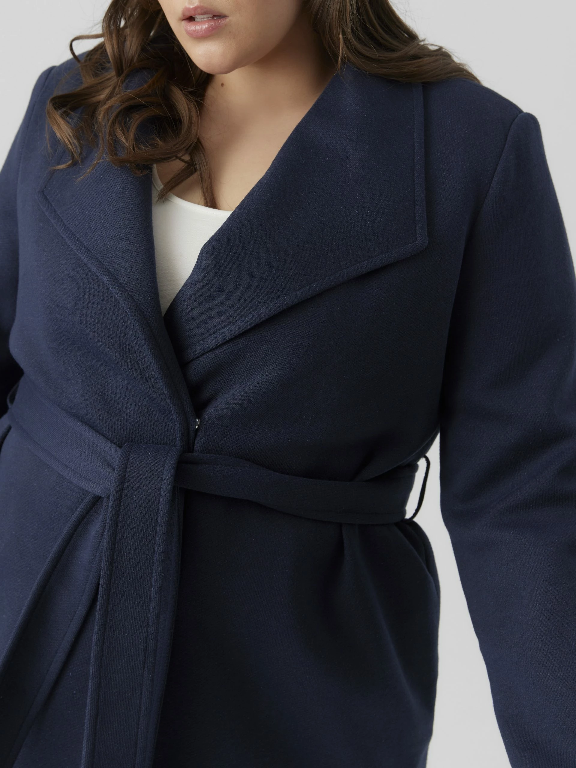 Vero Moda Curve Vmverodonavivian Coat Curve - Mantel - Navy Blazer 6 Vero Moda Curve Vmverodonavivian Coat Curve - Mantel - Navy Blazer - Afbeelding 4